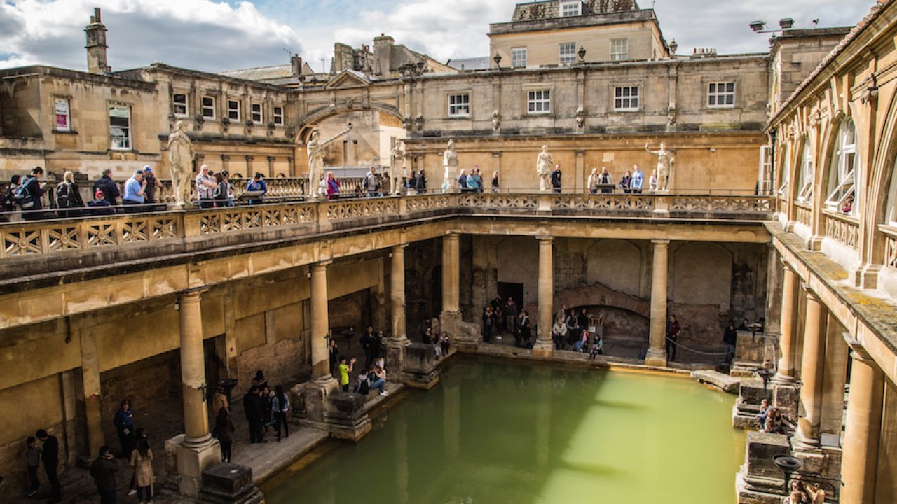 visit bath roman baths