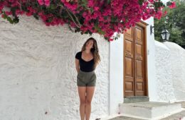 Exploring the streets of Hydra